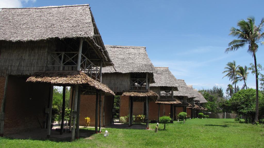 Kipepeo Beach&Village Daressalam Exterior foto